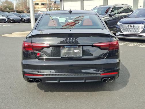 2023 Audi S4 Premium Plus TFSI quattro Tiptronic