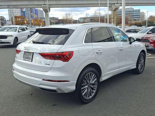 2022 Audi Q3 40 Premium