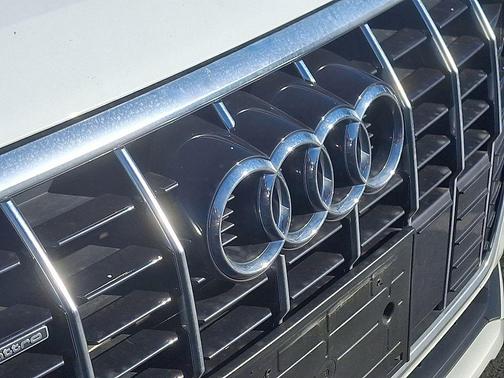 2022 Audi Q3 Premium