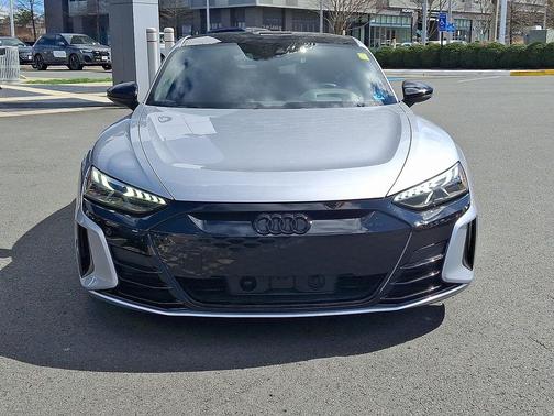 2024 Audi RS e-tron GT quattro