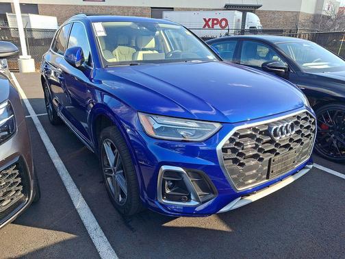 2024 Audi Q5 e 55 S line Premium Plus