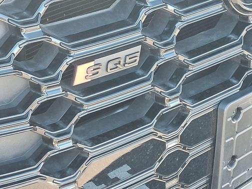 2025 Audi SQ5 3.0T Premium Plus
