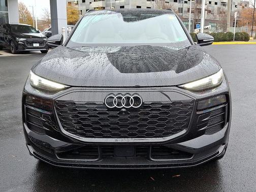 2025 Audi Q6 e-tron Premium Plus