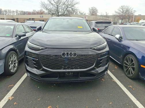 2025 Audi Q6 e-tron Premium Plus