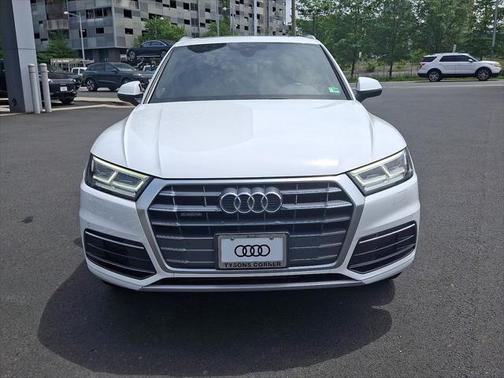 2018 Audi Q5 2.0T Premium Plus