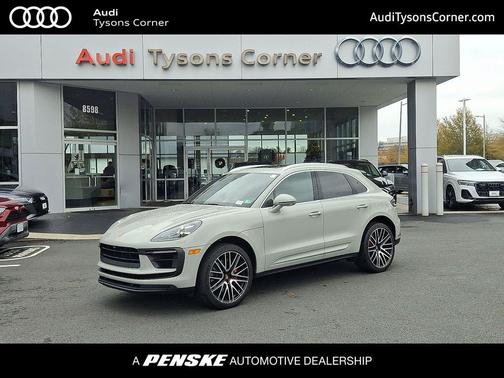 2022 Porsche Macan S