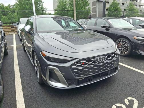 Daytona Gray Pearl Effect 2026 Audi S5 Premium Plus TFSI quattro S tronic