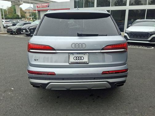 2025 Audi Q7 55 Premium
