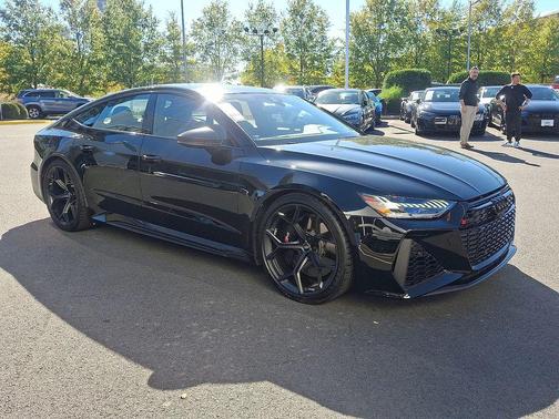 2025 Audi RS 7 4.0T Performance