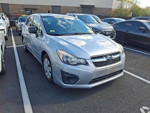 2012 Subaru Impreza 2.0i
