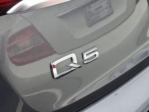 2021 Audi Q5 Premium Plus 55 TFSI e quattro S tronic