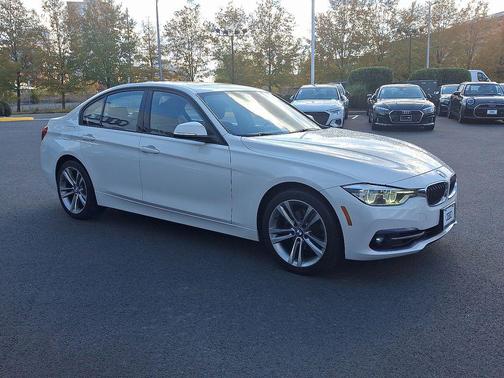 2018 BMW 330 xDrive
