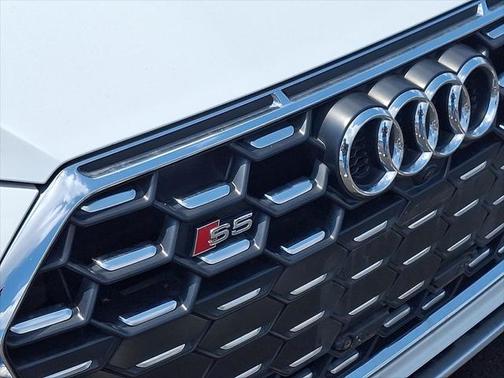 2022 Audi S5 Premium Plus TFSI quattro Tiptronic