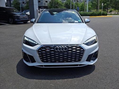 2022 Audi S5 Premium Plus TFSI quattro Tiptronic