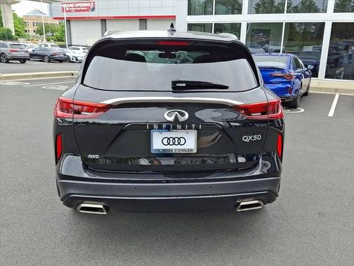 2021 INFINITI QX50 LUXE AWD