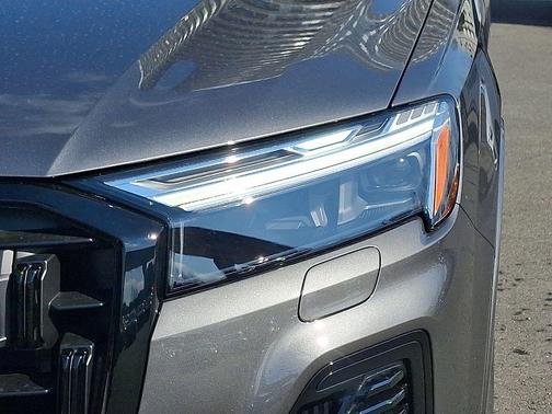 2026 Audi Q7 55 Premium Plus