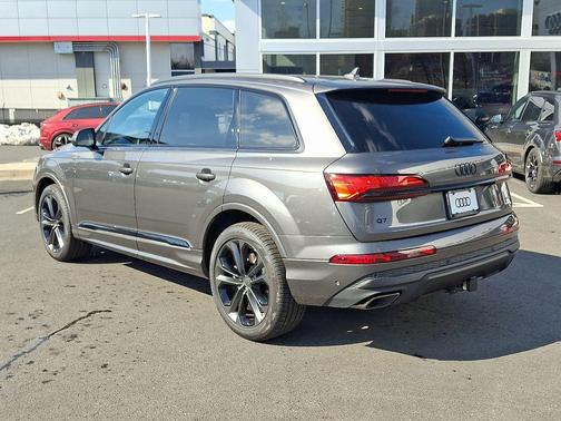 2026 Audi Q7 55 Premium Plus