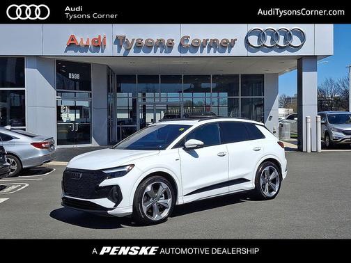 Glacier White Metallic 2025 Audi Q4 e-tron Premium Plus 55 quattro