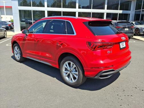 2025 Audi Q3 45 S line Premium Plus