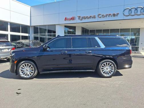 2021 Cadillac Escalade ESV Premium Luxury