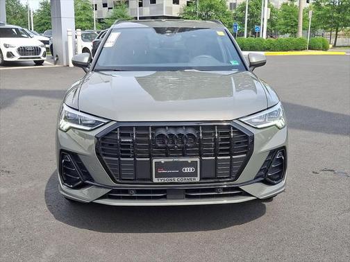 2024 Audi Q3 45 S line Premium Plus