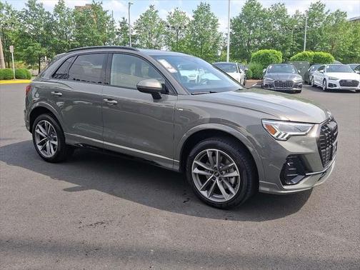2024 Audi Q3 45 S line Premium Plus