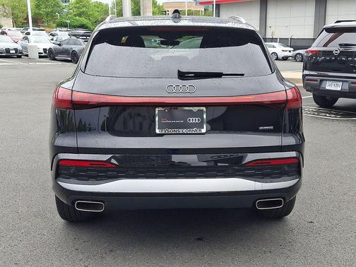 Black Metallic 2025 Audi Q5 Premium Plus TFSI quattro S tronic