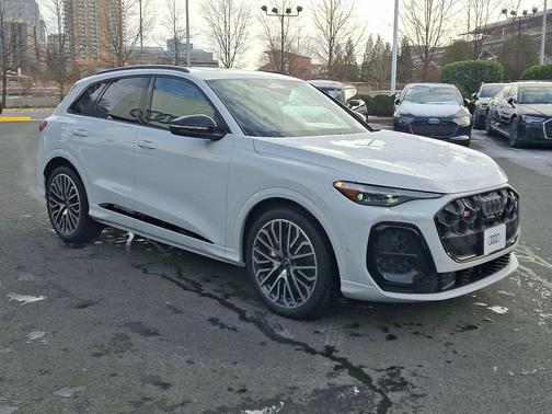 2025 Audi SQ5 3.0T Premium Plus