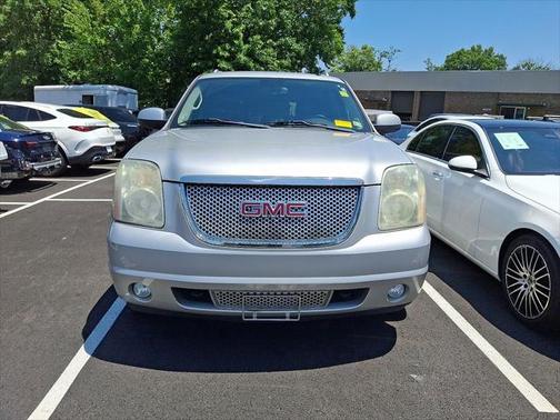 2011 GMC Yukon XL Denali