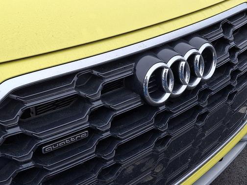 2023 Audi Q5 e 55 S line Premium Plus