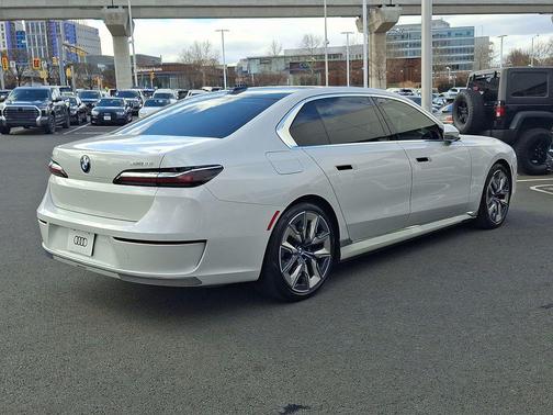 2023 BMW i7 xDrive60