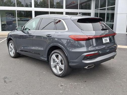 2025 Audi Q5 Premium Plus