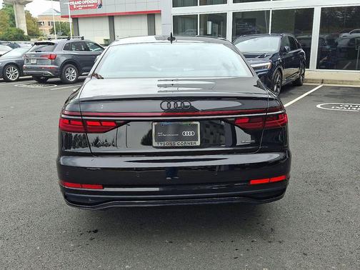 2022 Audi A8 L 55 TFSI quattro Tiptronic