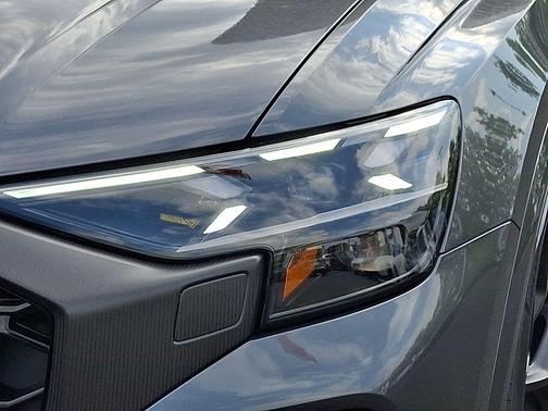 daytona gray pearl effect 2026 Audi RS Q8 4.0T