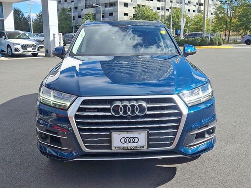 2019 Audi Q7 55 Premium Plus