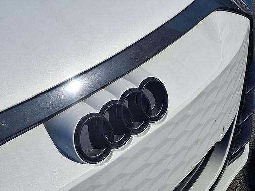 2024 Audi RS e-tron GT quattro