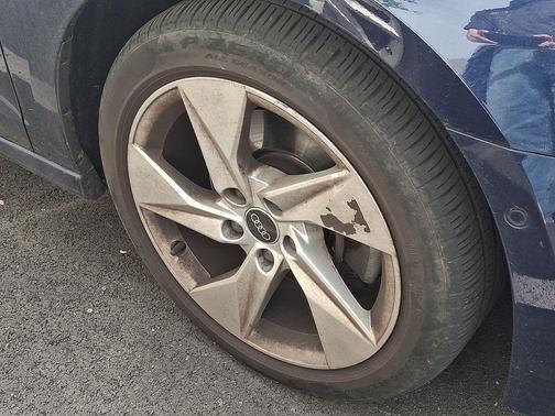 Navarra Blue Metallic 2023 Audi A3 Premium