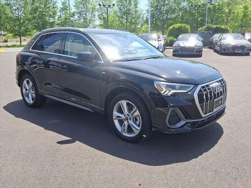 2024 Audi Q3 45 S line Premium Plus