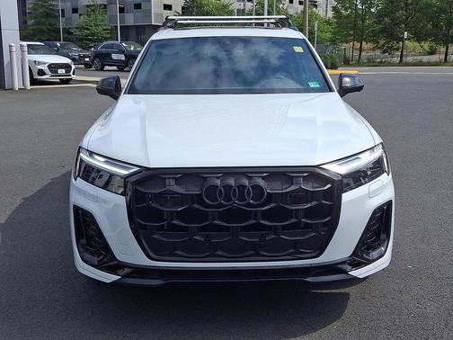 2025 Audi SQ7 4.0T Premium Plus