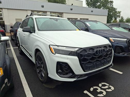 2025 Audi SQ7 4.0T Premium Plus