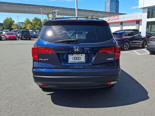Blue 2016 Honda Pilot EX-L