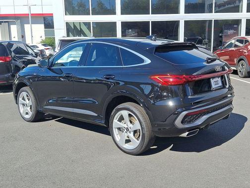 2025 Audi Q5 Premium Plus TFSI quattro S tronic
