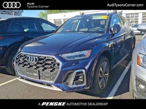 Navarra Blue Metallic 2023 Audi Q5 45 S line Prestige