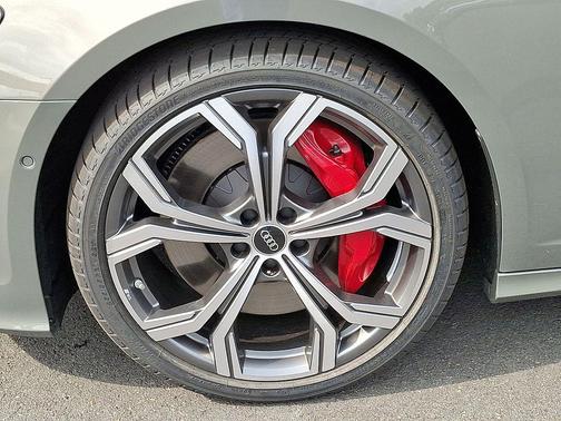 2025 Audi S6 Prestige TFSI quattro Tiptronic