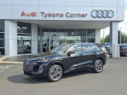 2025 Audi Q5 Premium