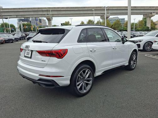 2024 Audi Q3 45 S line Premium Plus