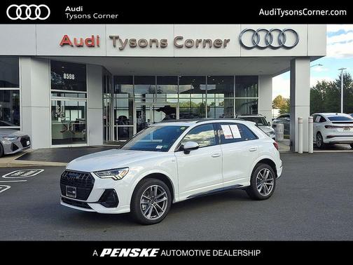 2024 Audi Q3 45 S line Premium Plus