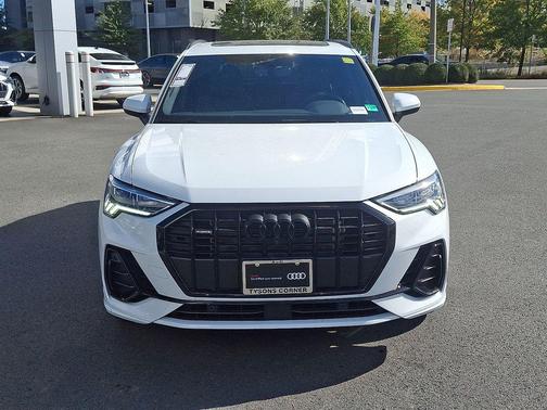2024 Audi Q3 45 S line Premium Plus