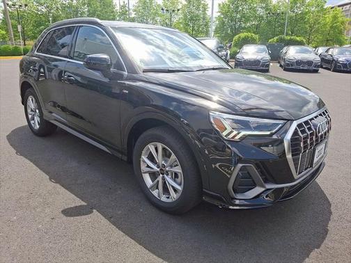 2025 Audi Q3 45 S line Premium Plus