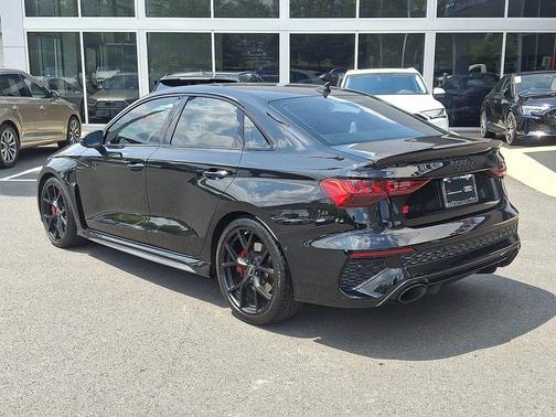 Mythos Black Metallic 2024 Audi RS 3 TFSI quattro S tronic